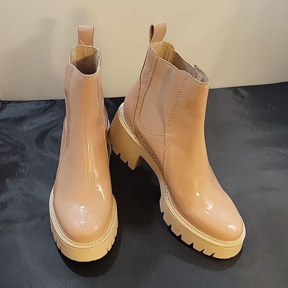 BRAND NEW DOLCE VITA CAFE PATENT HUEY LUG BOOTS - Picture 13 of 14